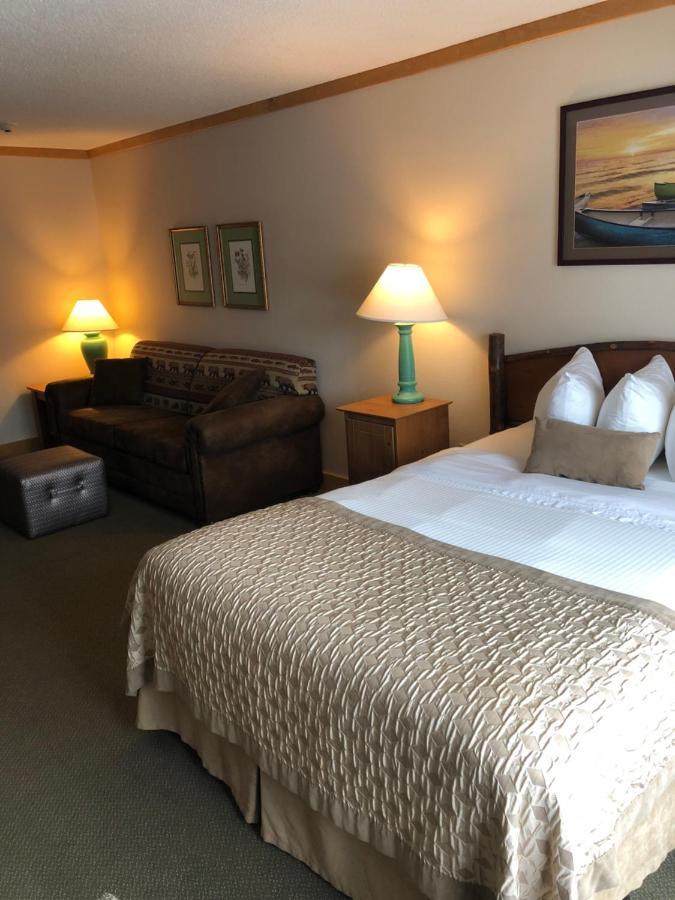 Inn Flat Creek 2*