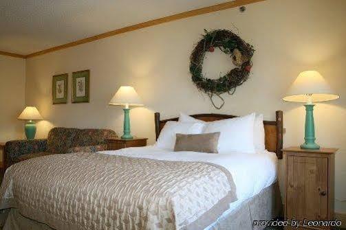 Flat Creek Inn 2*